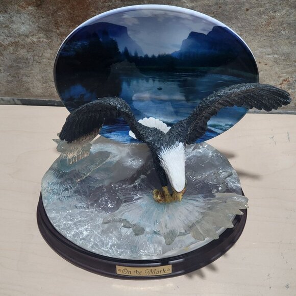 Bradford Exchange Decorative 3 D Plate Flying Eagle Trout Figurine On The Mark F - Picture 4 of 12